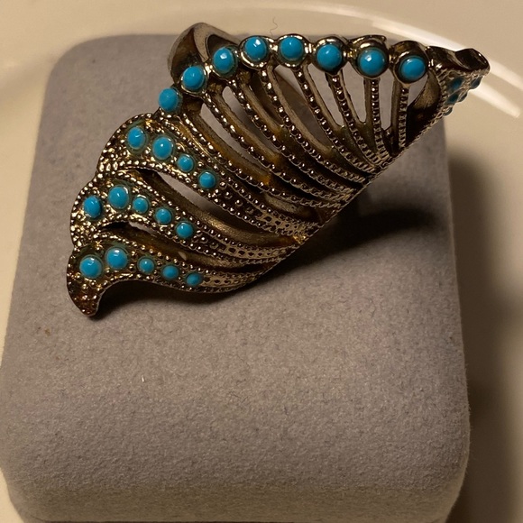 ๐ Turquoise imitation beautiful wing ring. - Picture 3 of 7